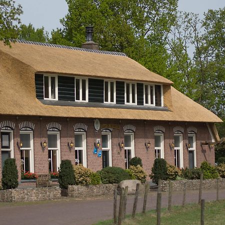 Fletcher Hotel-Restaurant De Borken Dwingeloo Exterior photo